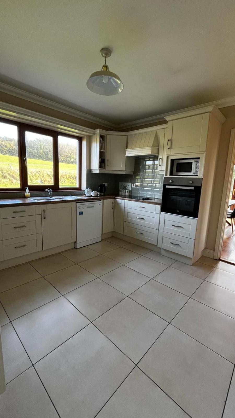 Barr An Chnoic Holiday Lettings Tipperary Extérieur photo